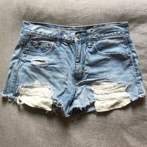 American Eagle Vintage Light Wash Jean Shorts